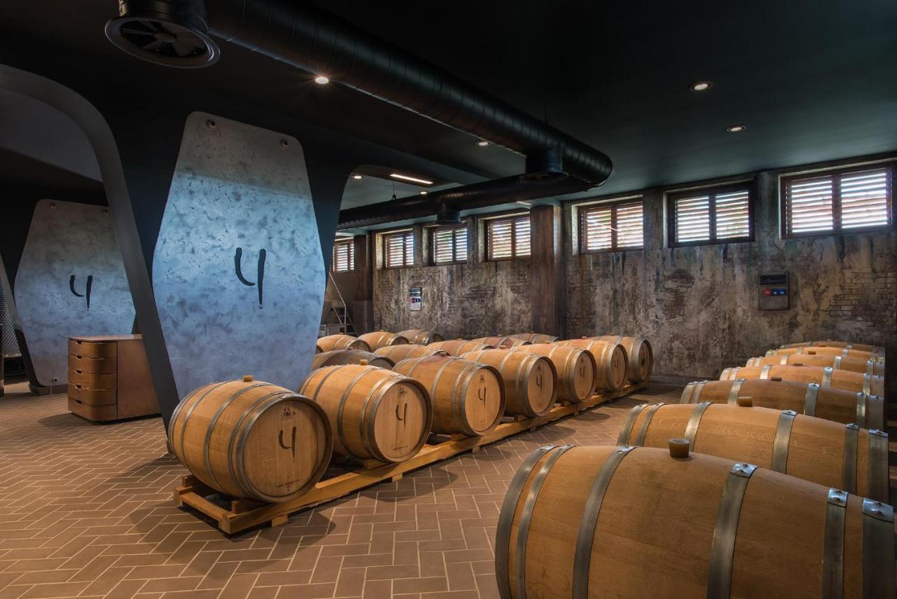 Wine & Spa Hotel Chukara Трявна Экстерьер фото