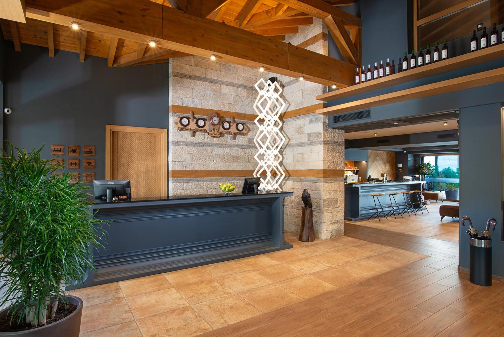 Wine & Spa Hotel Chukara Трявна Экстерьер фото
