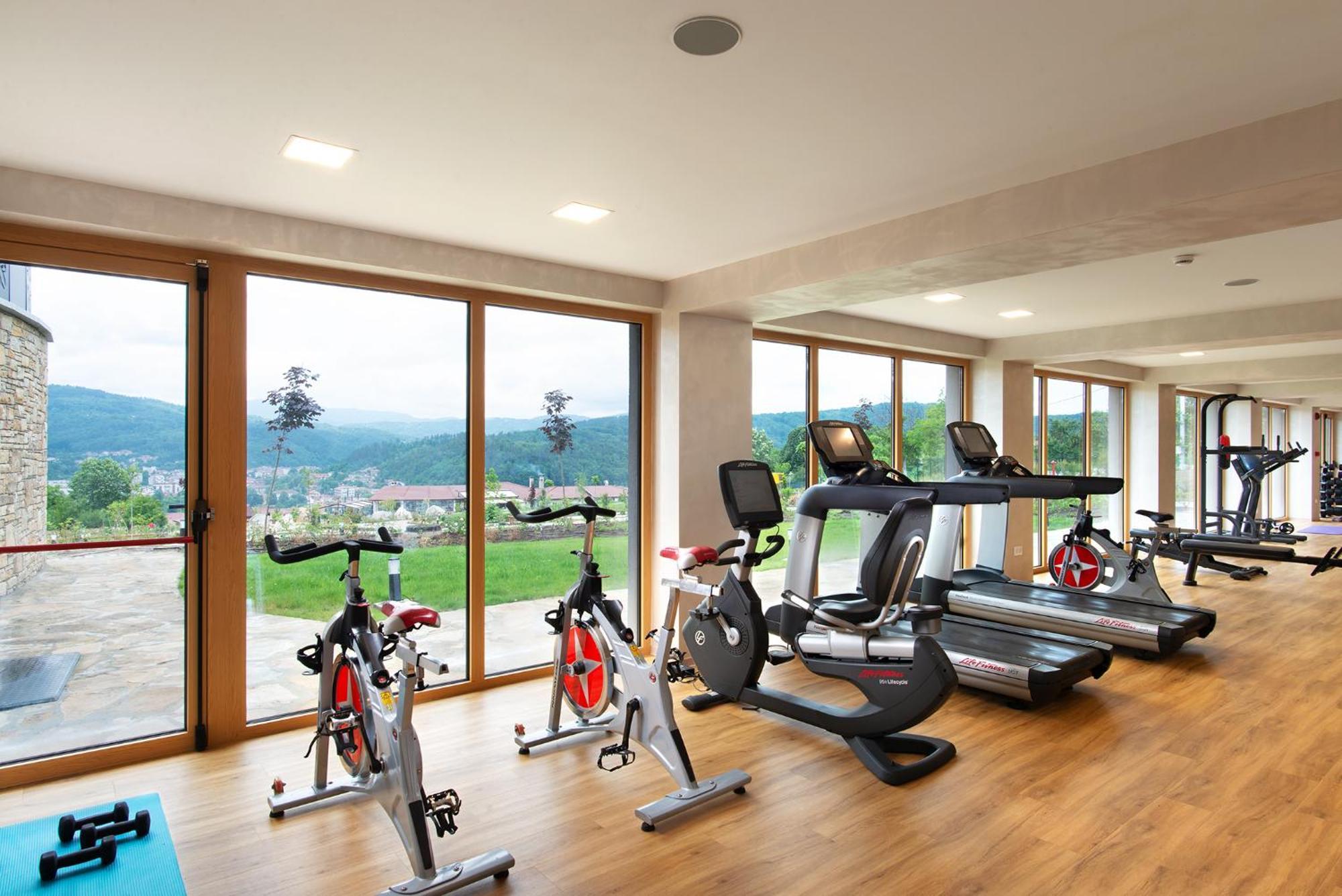 Wine & Spa Hotel Chukara Трявна Экстерьер фото
